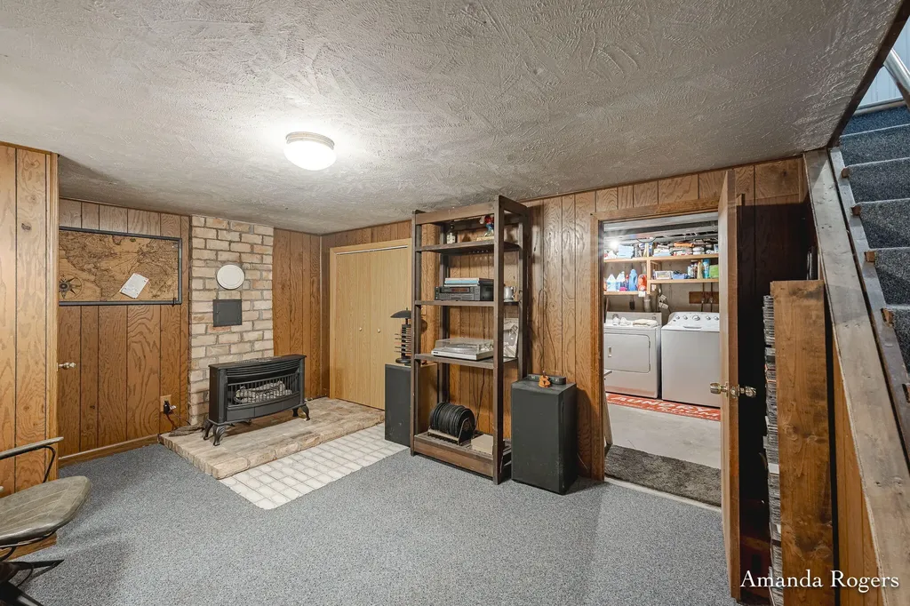 1464 Baywicke Drive SE Lowell Charter Township MI 49331