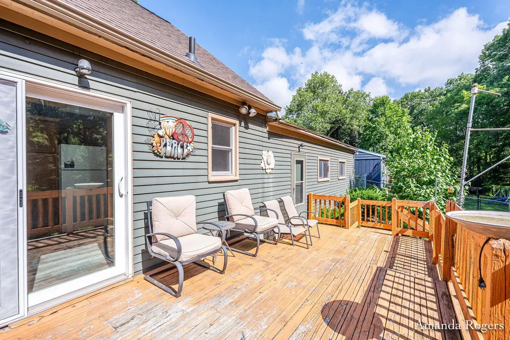 1464 Baywicke Drive SE Lowell Charter Township MI 49331