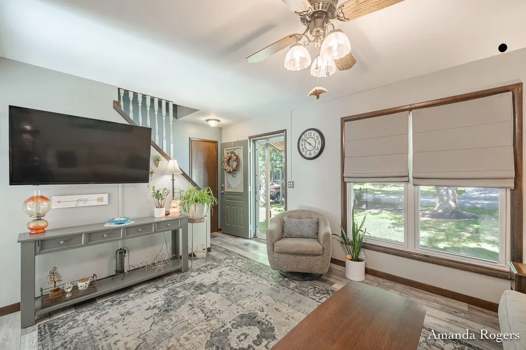 1464 Baywicke Drive SE Lowell Charter Township MI 49331