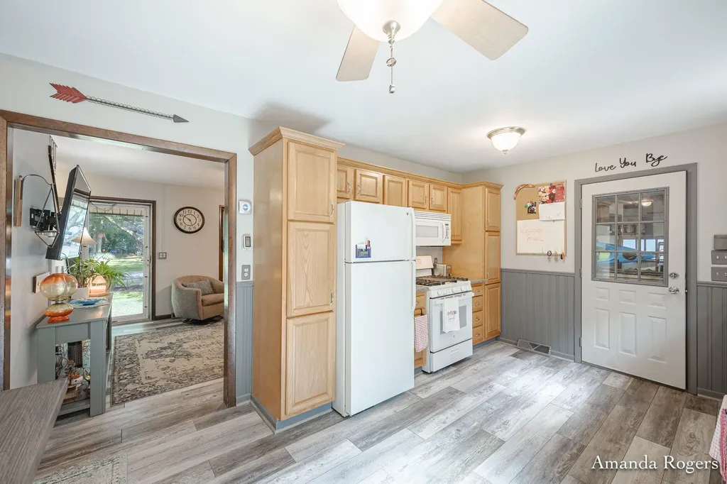1464 Baywicke Drive SE Lowell Charter Township MI 49331