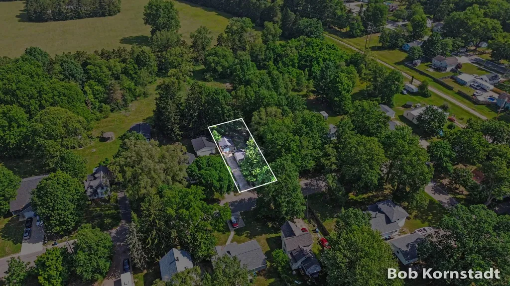 516 W Elm Street Wayland Township MI 49348
