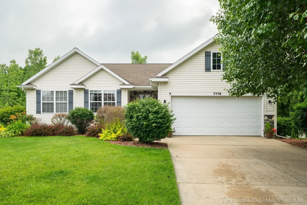 7776 Copper Corner Drive SE Caledonia Township MI 49316