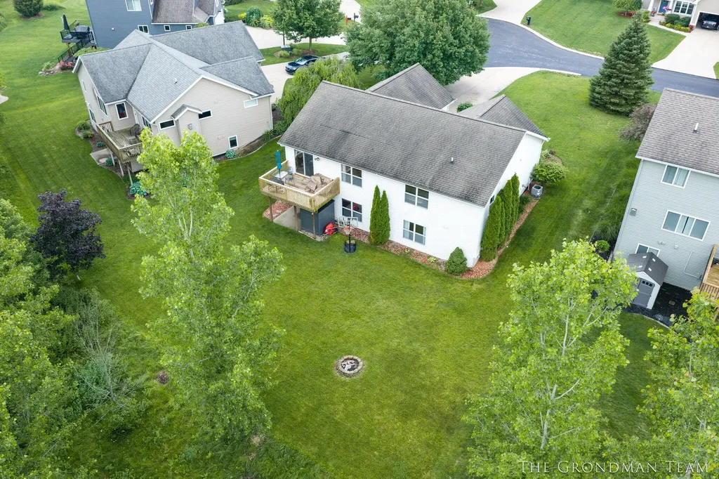 7776 Copper Corner Drive SE Caledonia Township MI 49316