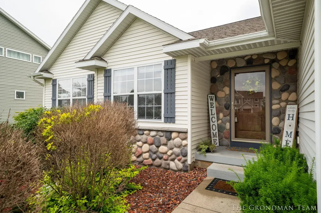 7776 Copper Corner Drive SE Caledonia Township MI 49316