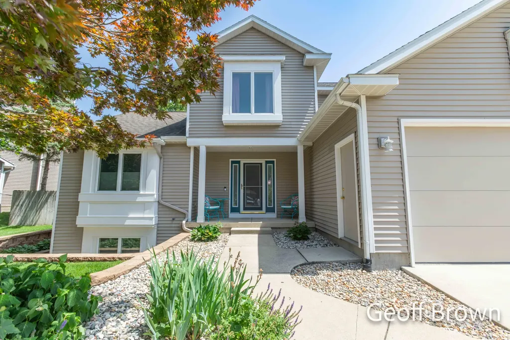 1019 Woodspointe Drive SW Byron Township MI 49315