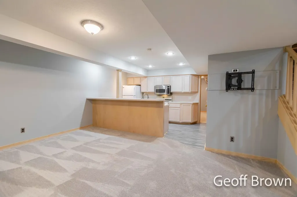 1019 Woodspointe Drive SW Byron Township MI 49315