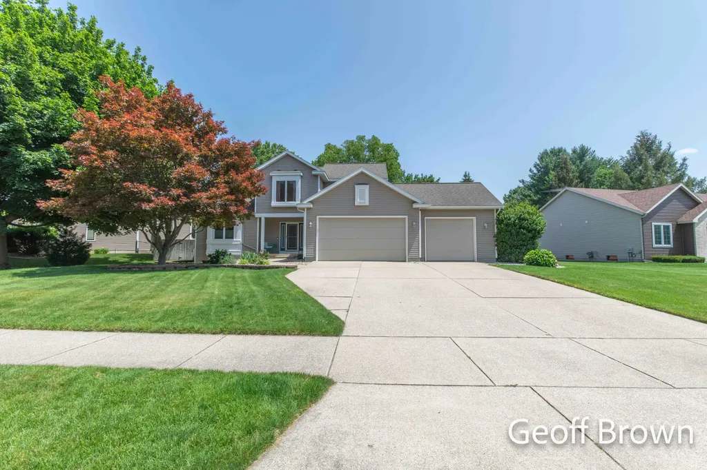 1019 Woodspointe Drive SW Byron Township MI 49315