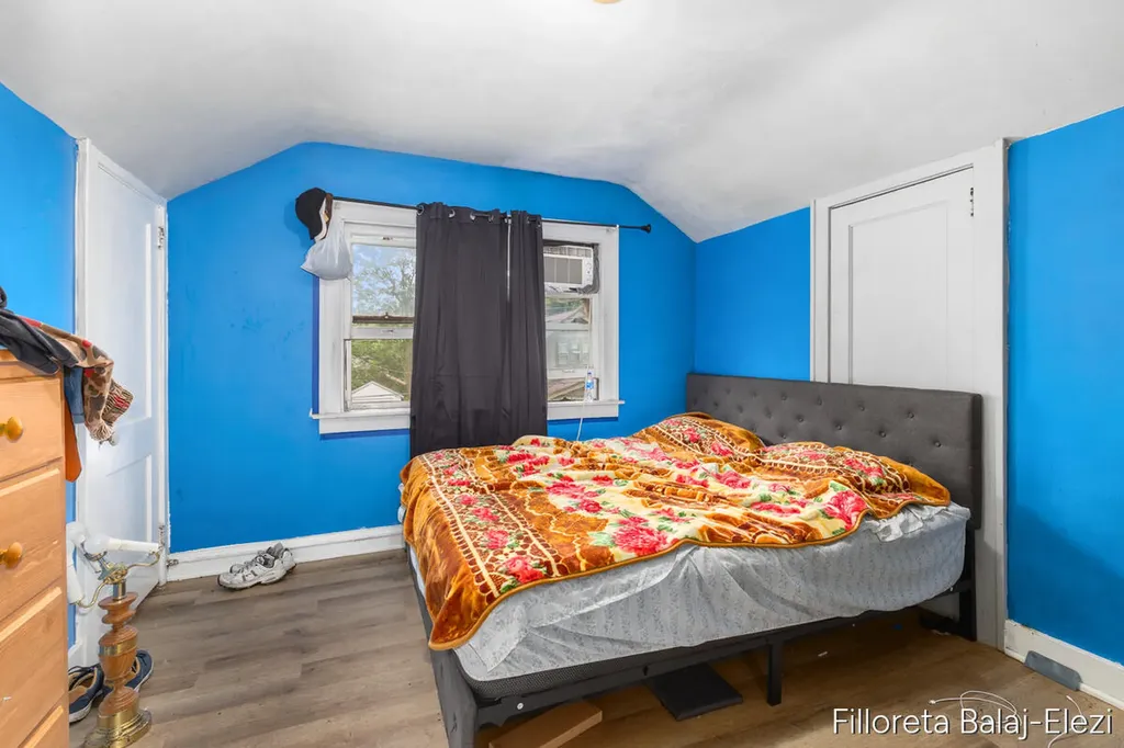 627 Watkins Street SE Grand Rapids City MI 49507
