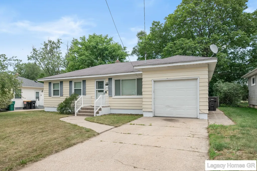 4250 Illinois Avenue SW Wyoming City MI 49509