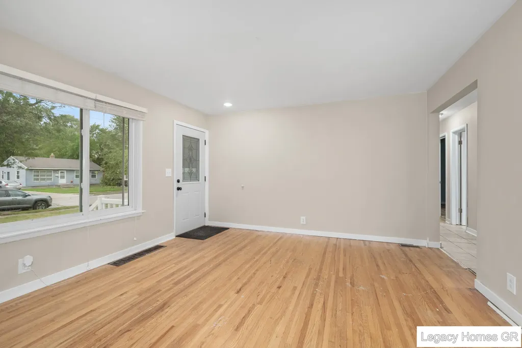 4250 Illinois Avenue SW Wyoming City MI 49509