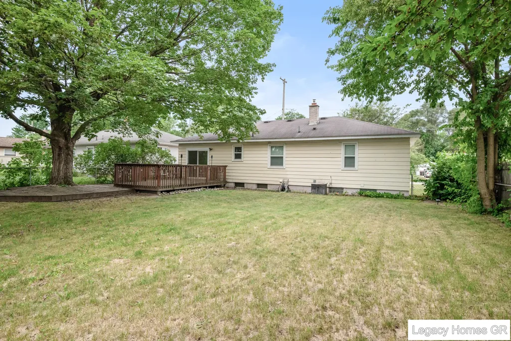 4250 Illinois Avenue SW Wyoming City MI 49509