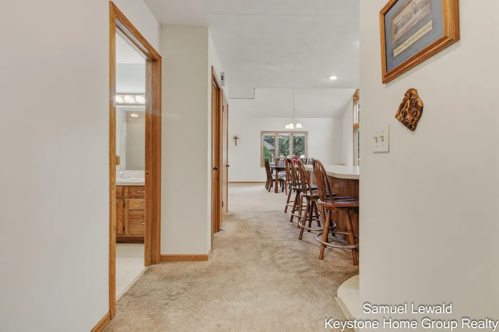 4551 Springmont Drive SE Kentwood City MI 49512