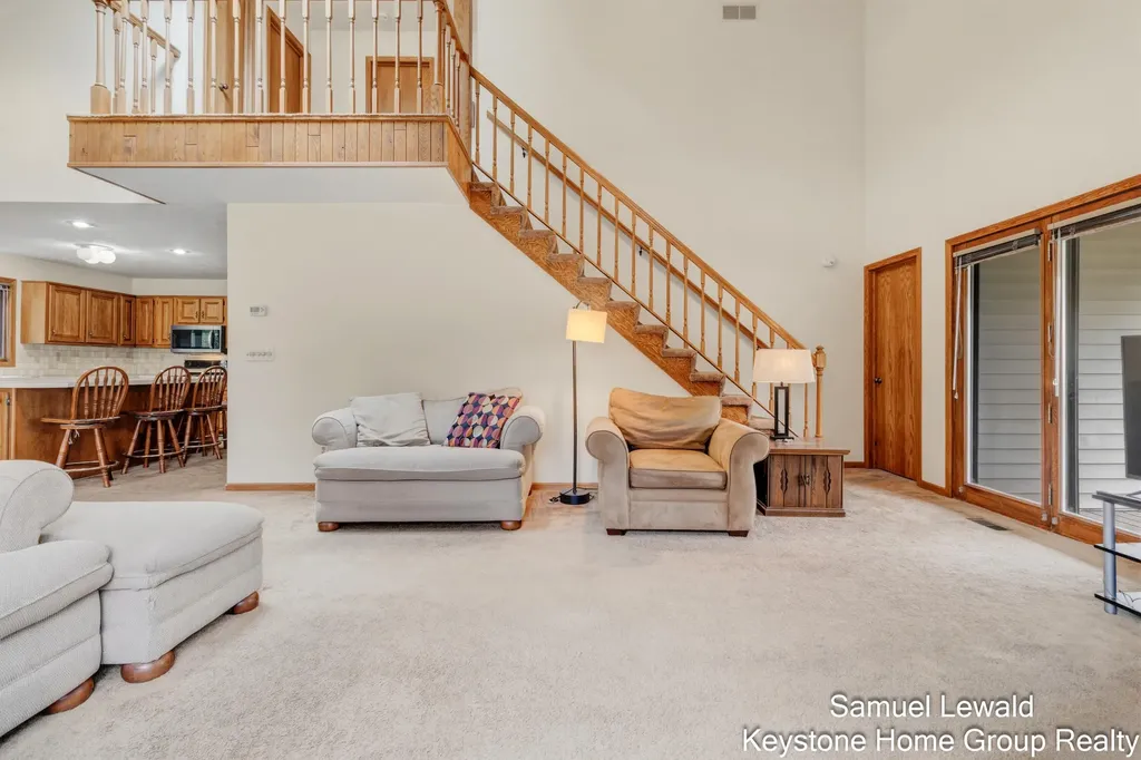 4551 Springmont Drive SE Kentwood City MI 49512