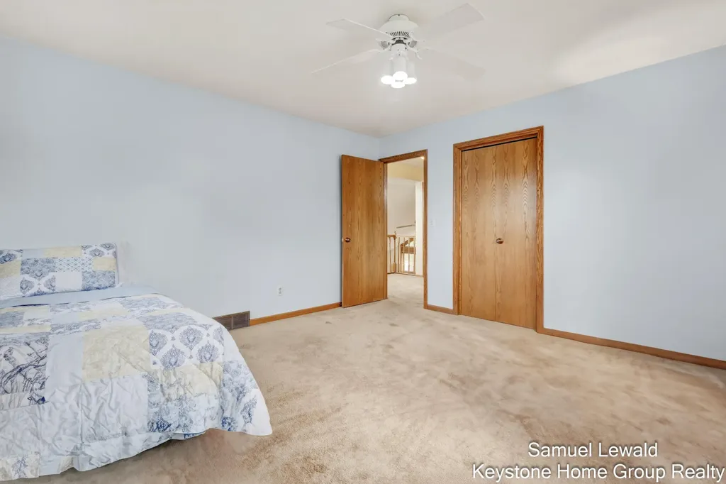 4551 Springmont Drive SE Kentwood City MI 49512
