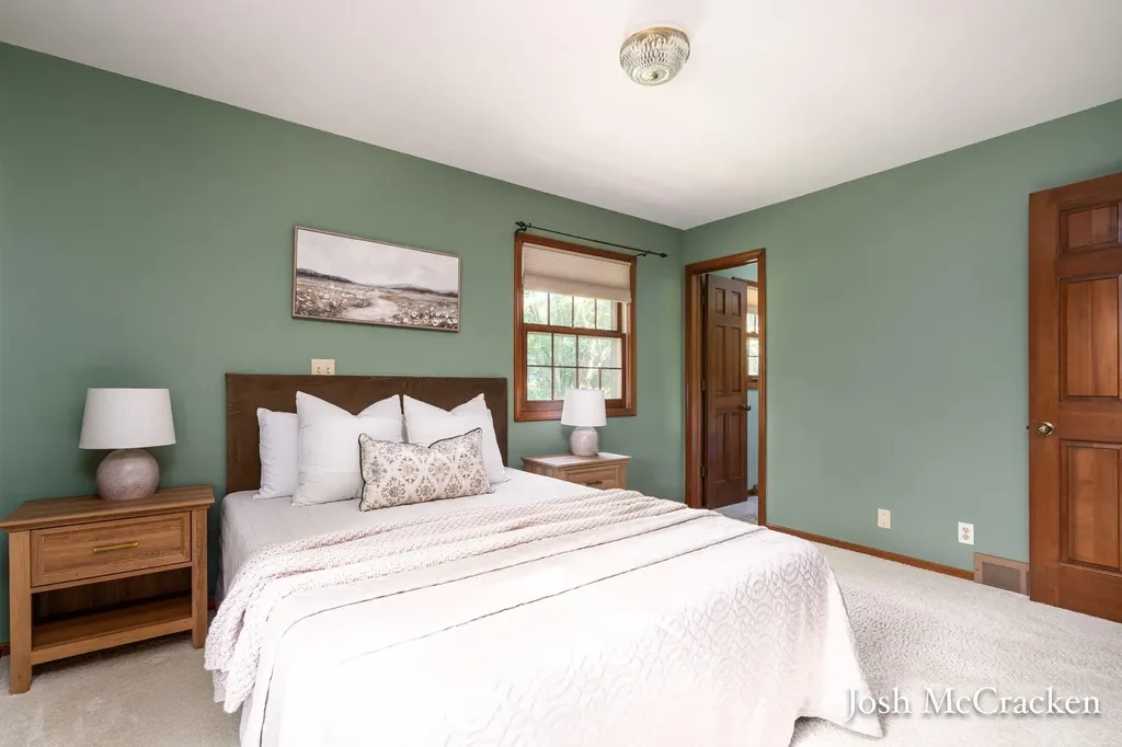 2894 Gulliford Drive SE Lowell Charter Township MI 49331