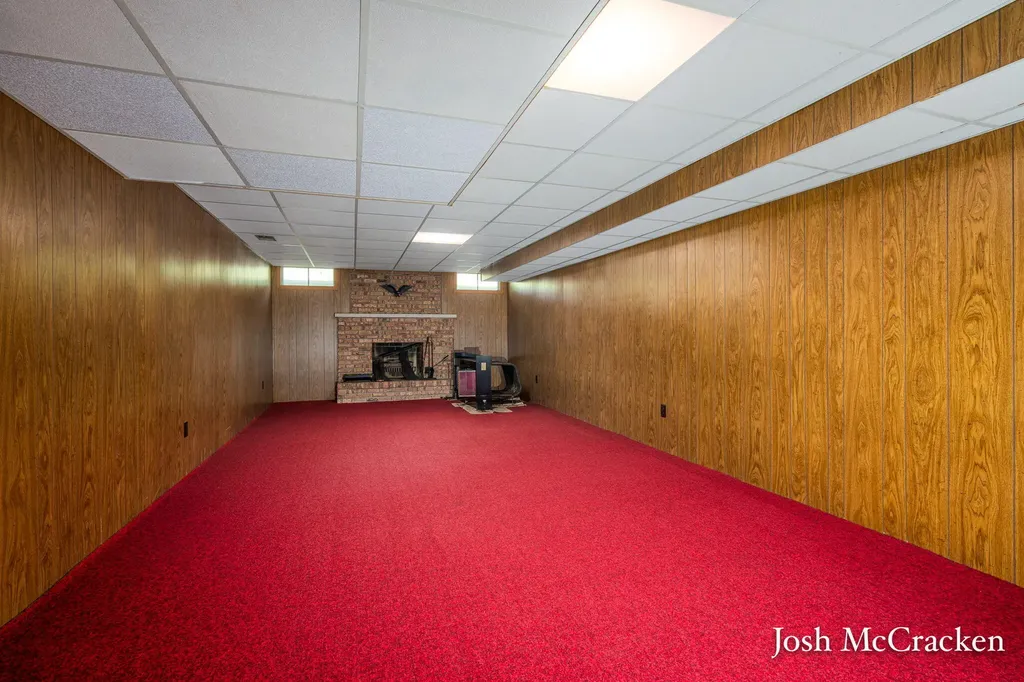 2894 Gulliford Drive SE Lowell Charter Township MI 49331