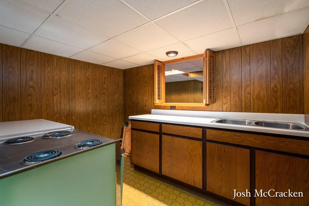 2894 Gulliford Drive SE Lowell Charter Township MI 49331