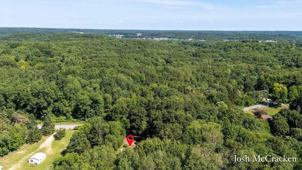 2894 Gulliford Drive SE Lowell Charter Township MI 49331