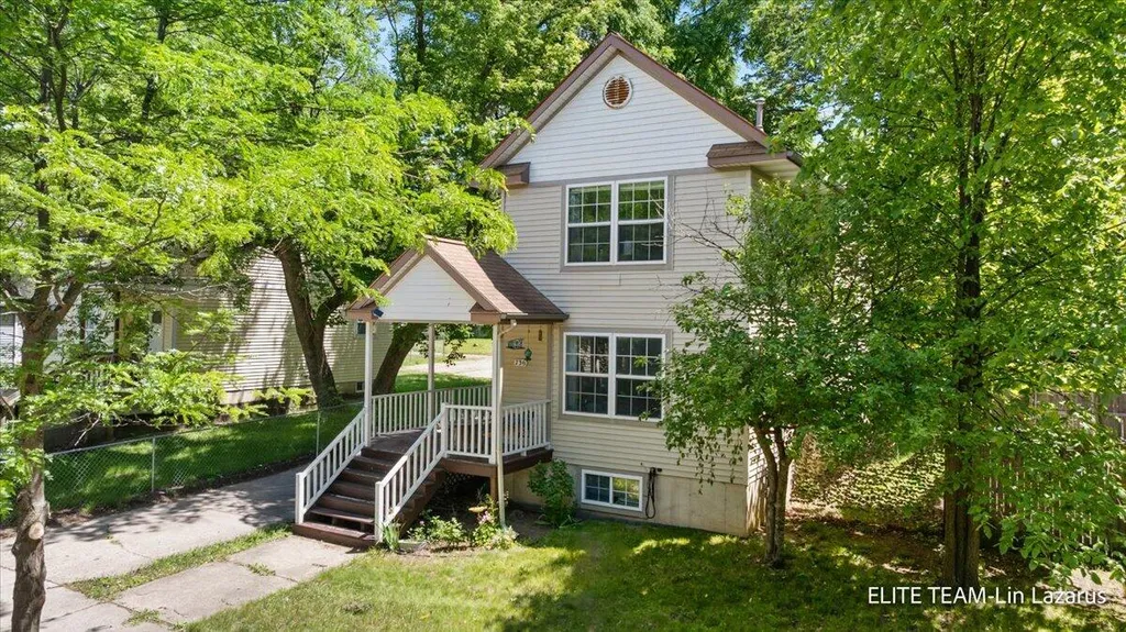 736 Cass Avenue SE Grand Rapids City MI 49503
