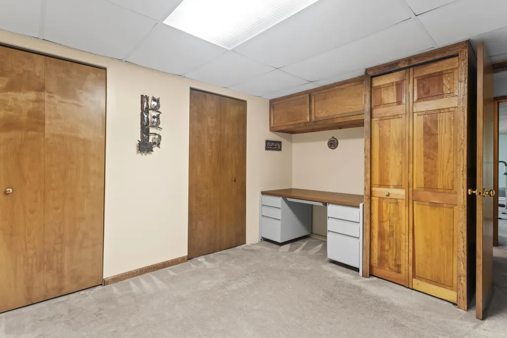 2271 Southgate Drive SE Kentwood City MI 49508