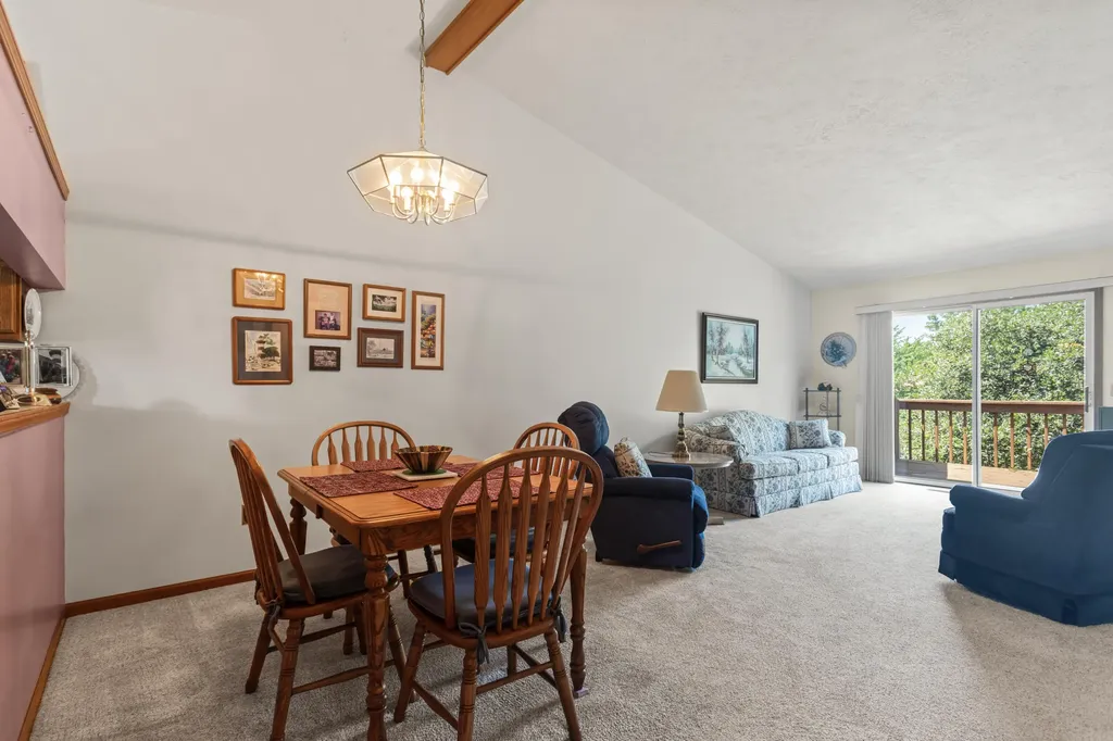 2271 Southgate Drive SE Kentwood City MI 49508