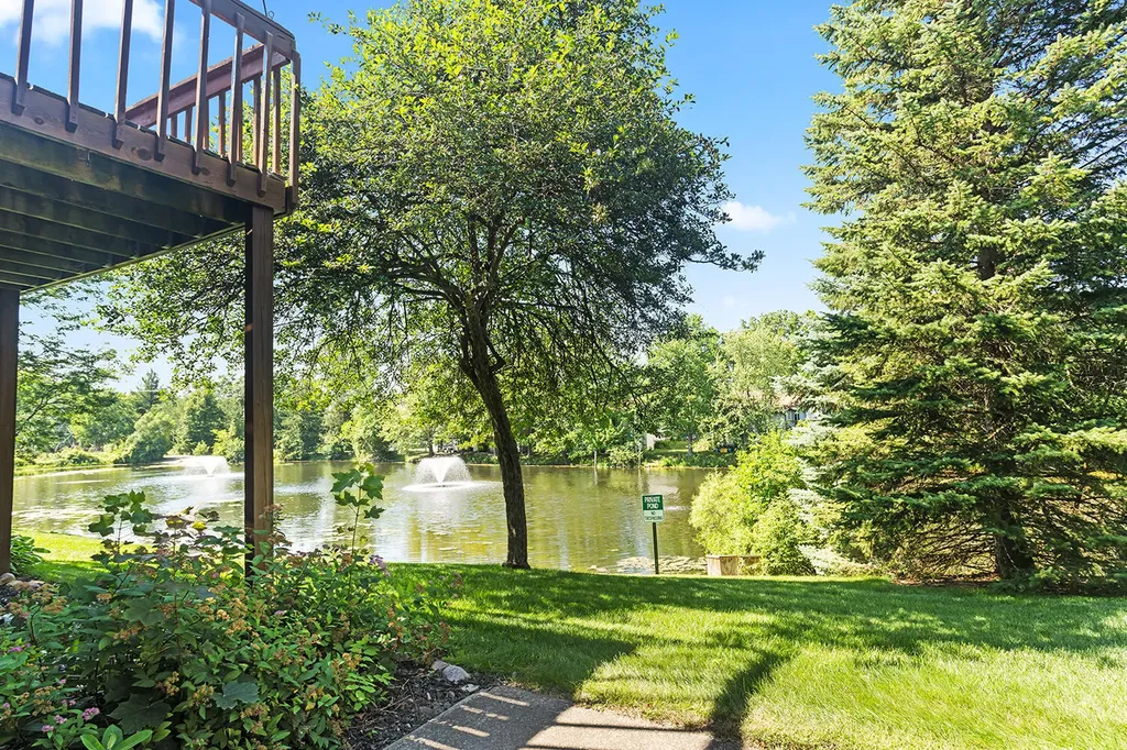 2271 Southgate Drive SE Kentwood City MI 49508