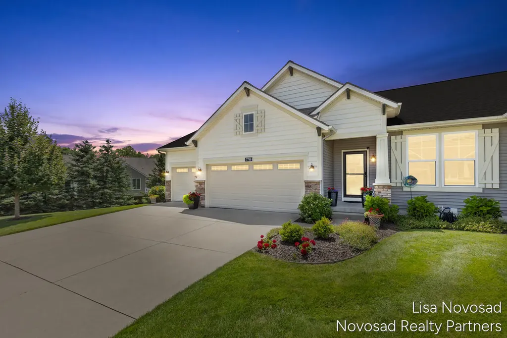 7799 Black Cherry Way SE Caledonia Township MI 49316