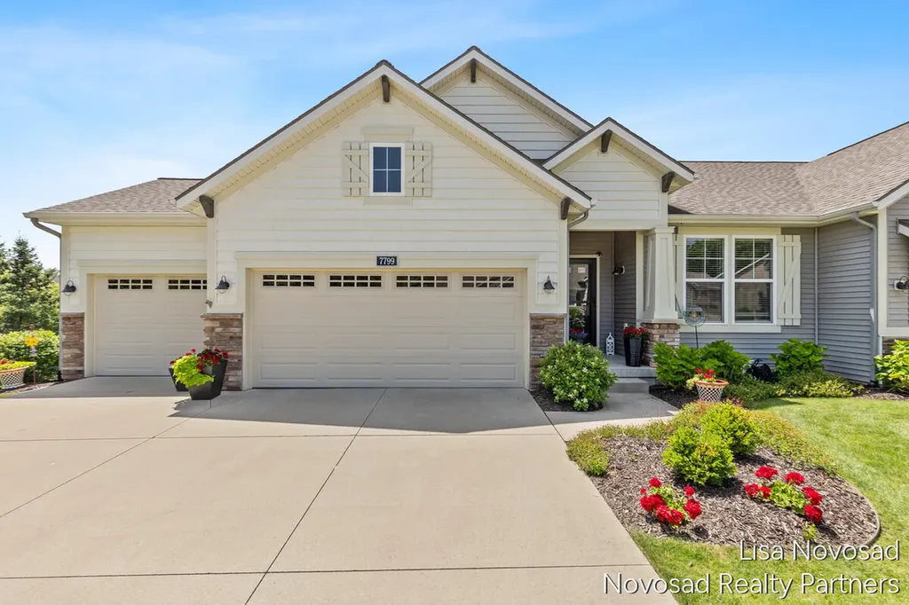 7799 Black Cherry Way SE Caledonia Township MI 49316