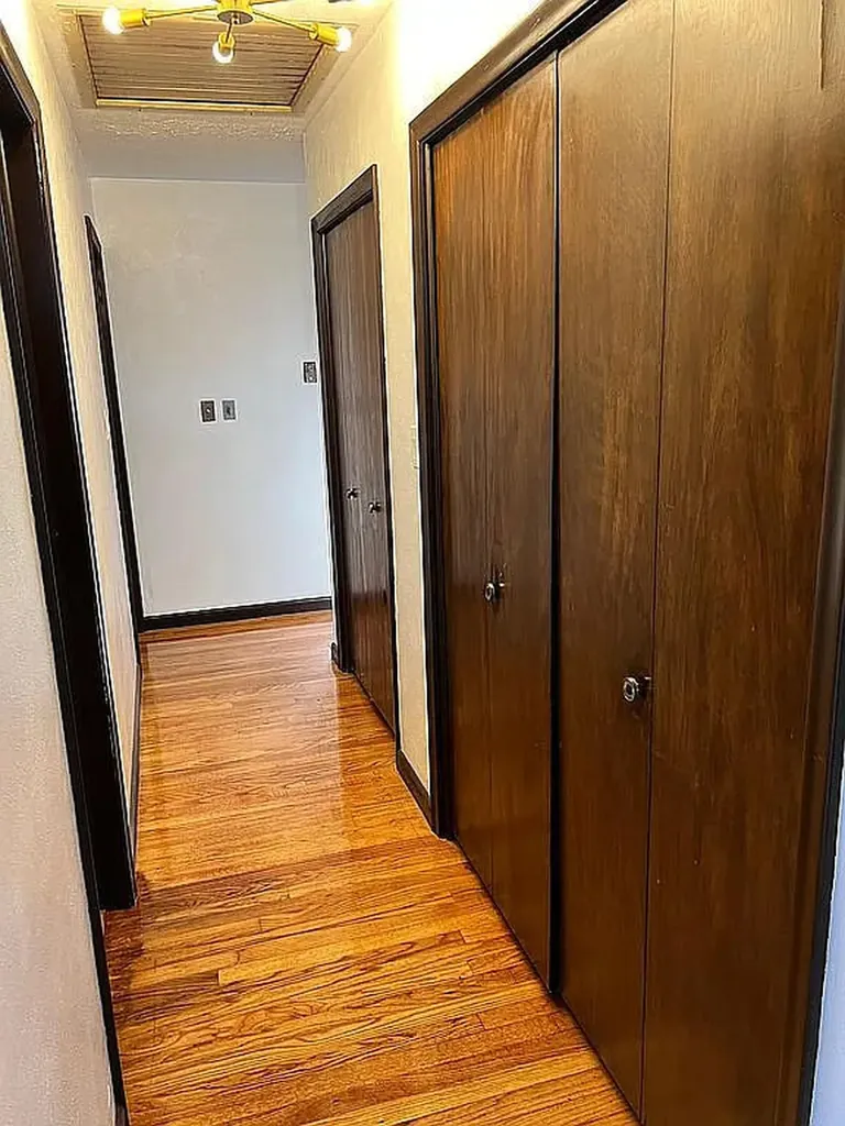 6530 Paw Paw Avenue Coloma Charter Township MI 49038