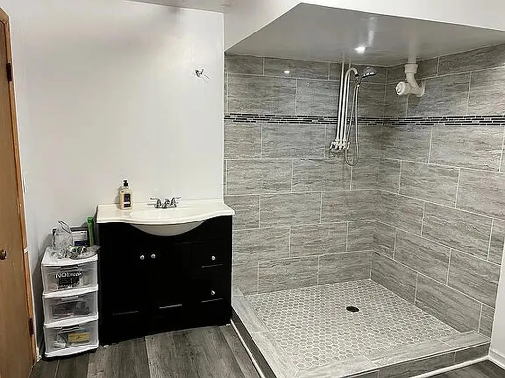 6530 Paw Paw Avenue Coloma Charter Township MI 49038
