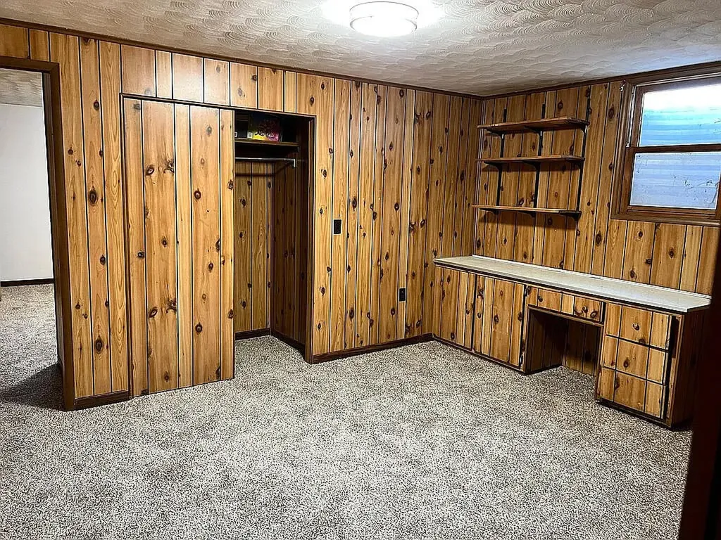 6530 Paw Paw Avenue Coloma Charter Township MI 49038