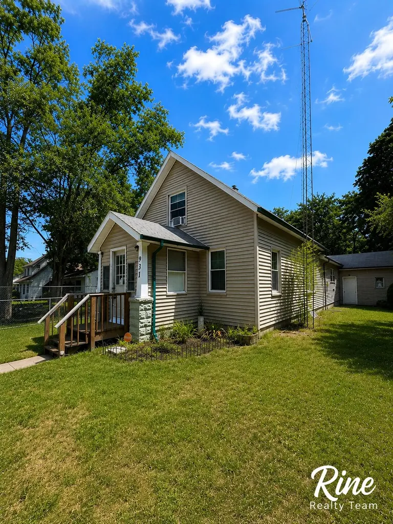 931 Jennings Avenue Benton Harbor City MI 49022