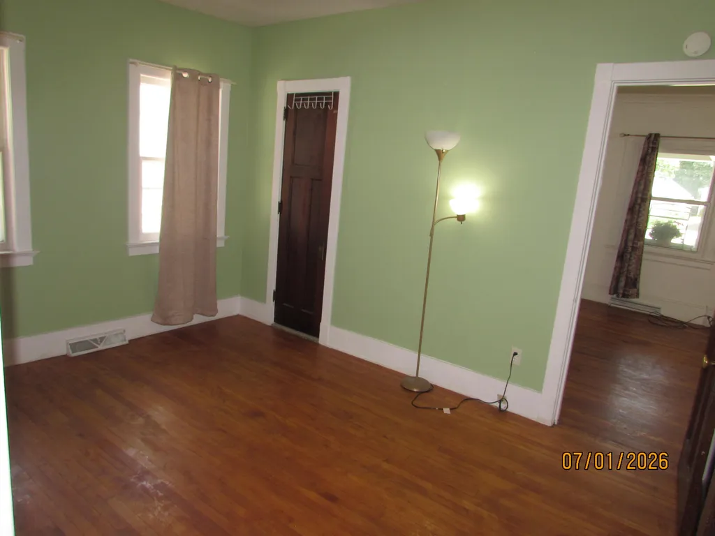 2257 Wyoming Avenue SW Wyoming City MI 49519