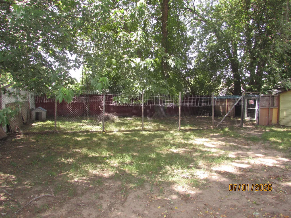 2257 Wyoming Avenue SW Wyoming City MI 49519