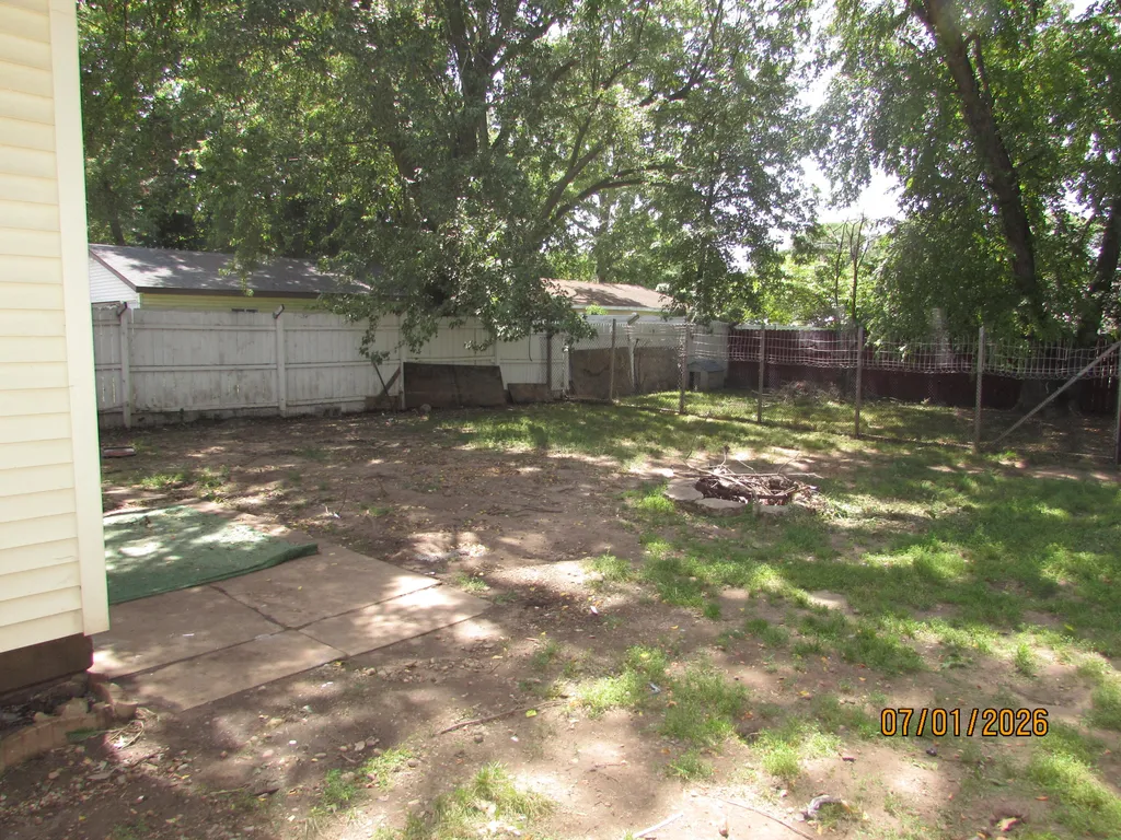 2257 Wyoming Avenue SW Wyoming City MI 49519