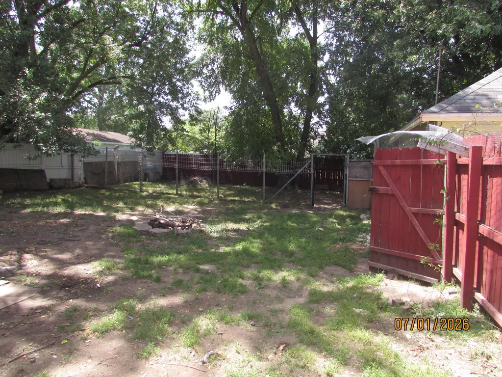 2257 Wyoming Avenue SW Wyoming City MI 49519