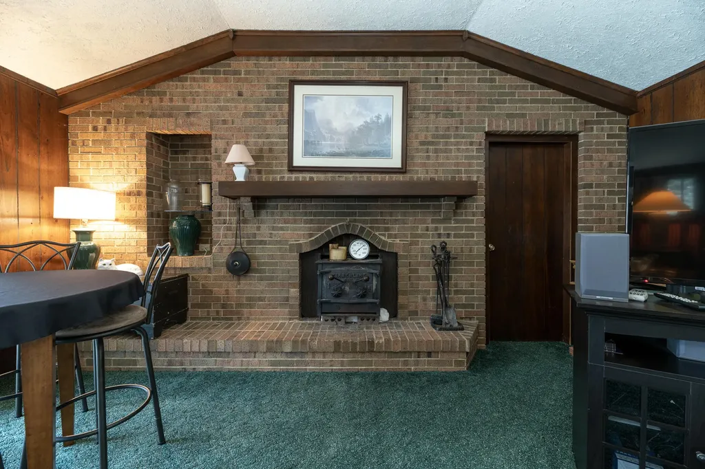 55081 Buckhorn Road Park Township MI 49093