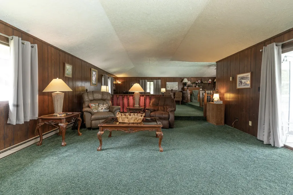 55081 Buckhorn Road Park Township MI 49093
