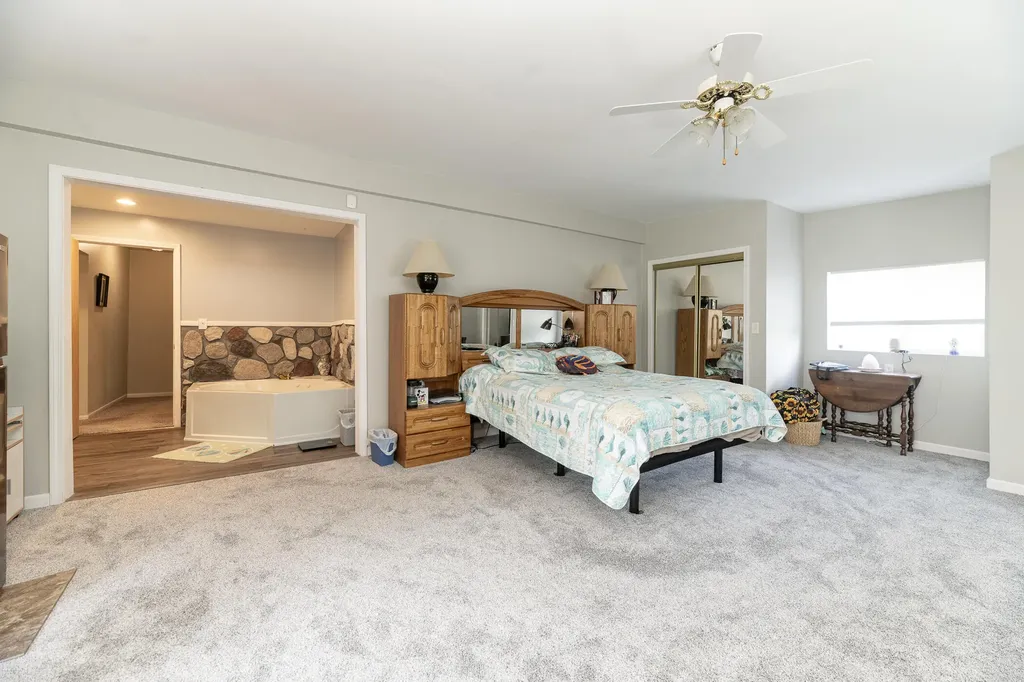 55081 Buckhorn Road Park Township MI 49093