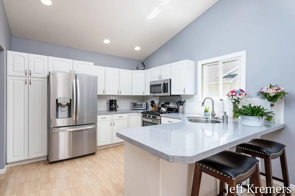 5286 Debbie Court SW Wyoming City MI 49418