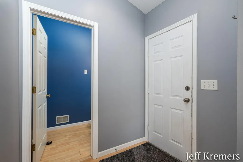 5286 Debbie Court SW Wyoming City MI 49418