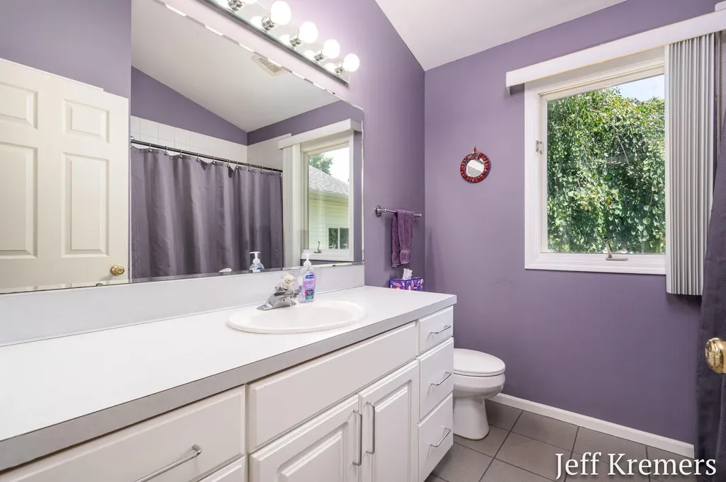 5286 Debbie Court SW Wyoming City MI 49418
