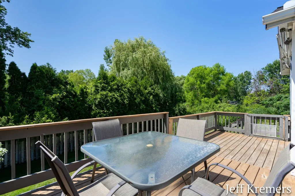 5286 Debbie Court SW Wyoming City MI 49418