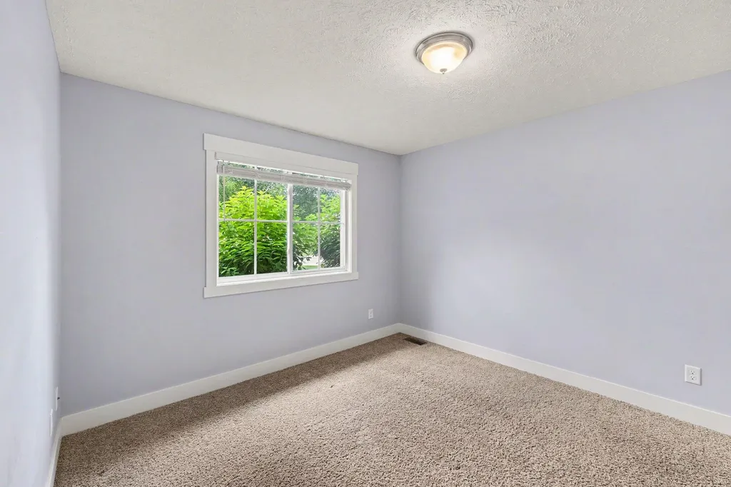 3362 Stormy Creek Drive SE Kentwood City MI 49512