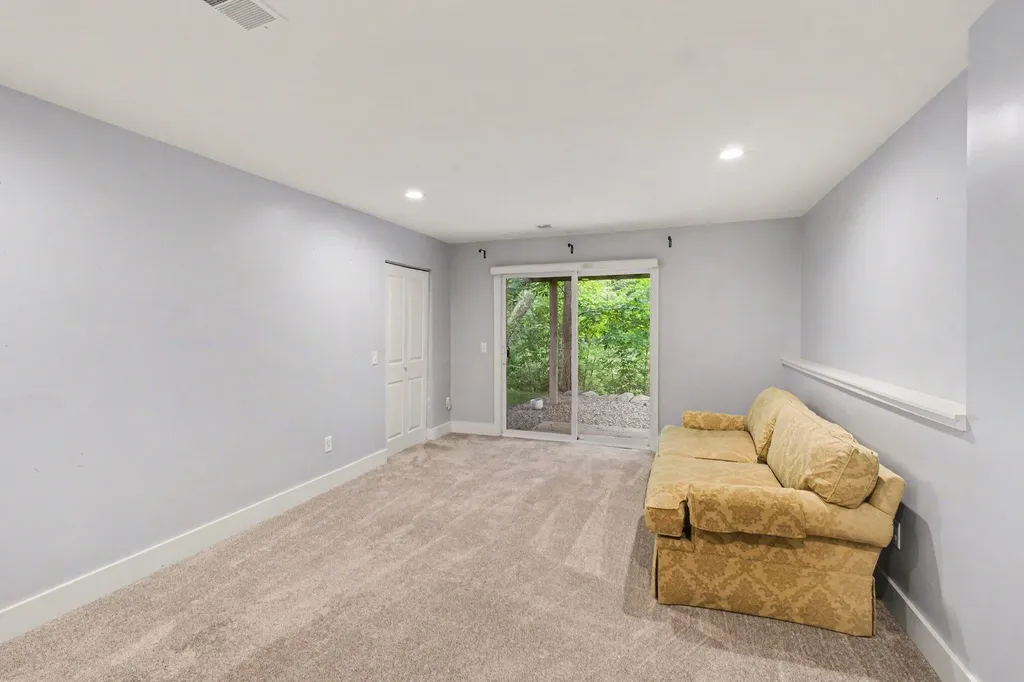 3362 Stormy Creek Drive SE Kentwood City MI 49512