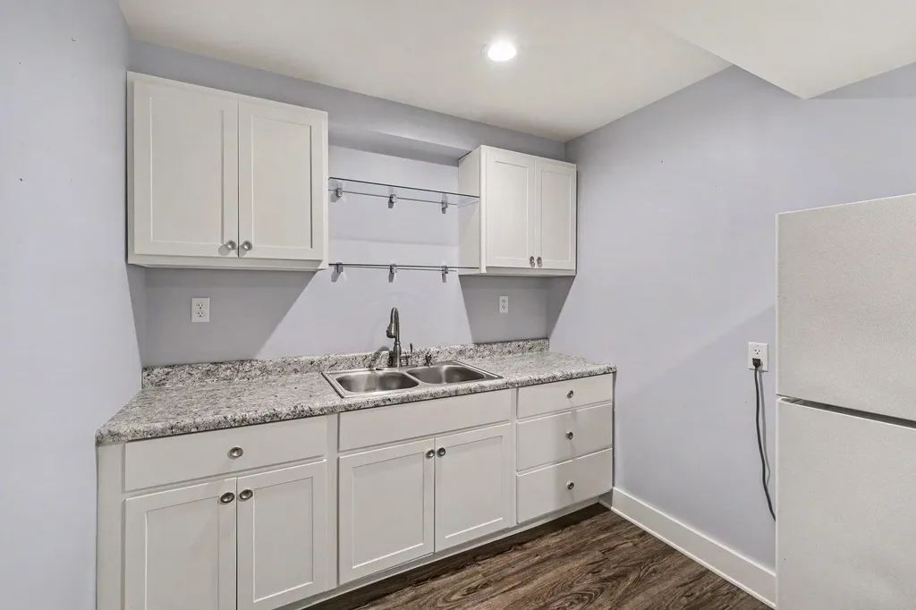 3362 Stormy Creek Drive SE Kentwood City MI 49512