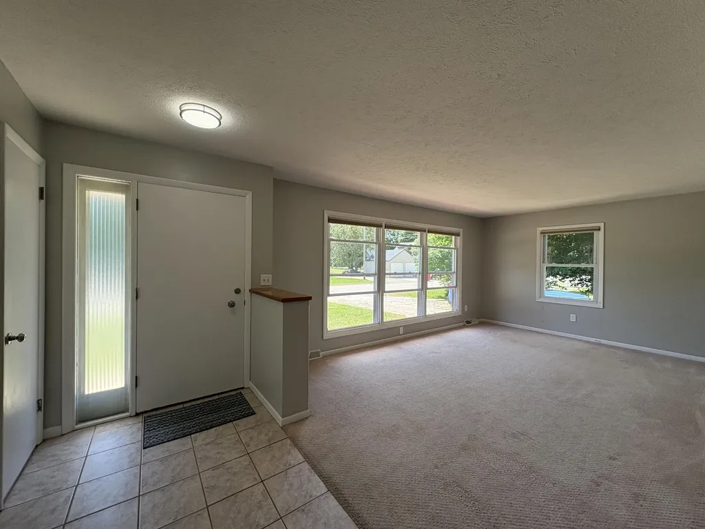 377 W Jefferson Street Newaygo City MI 49337