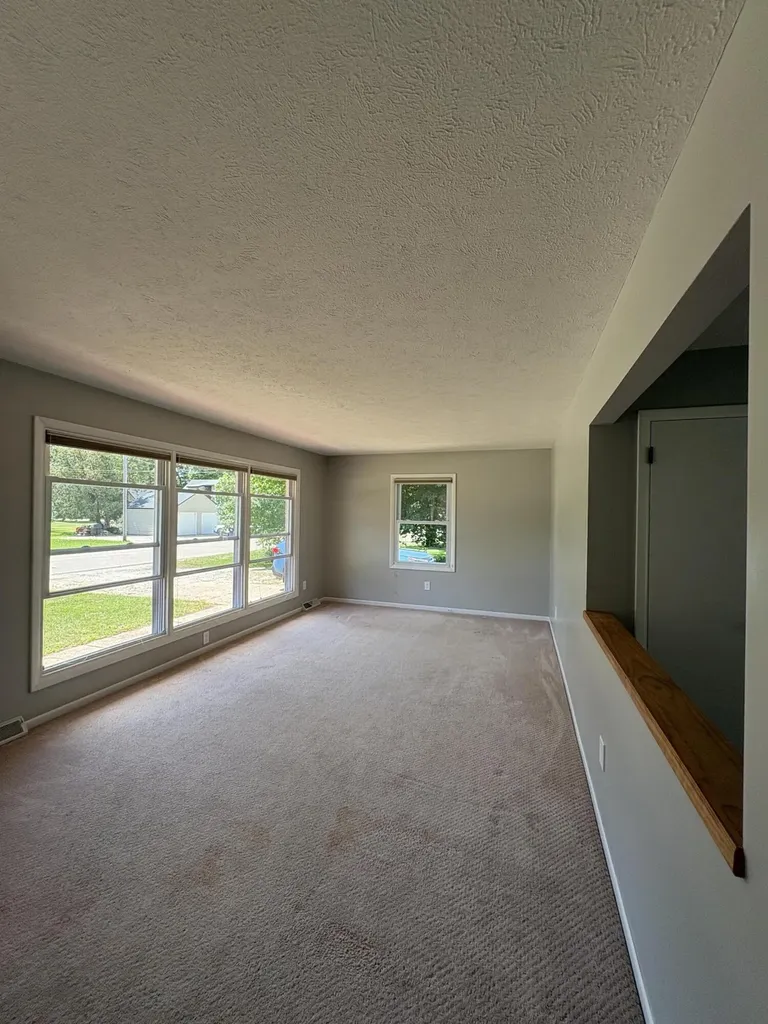 377 W Jefferson Street Newaygo City MI 49337