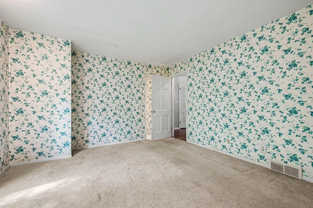 3632 Chamberlain Avenue SE Grand Rapids City MI 49508