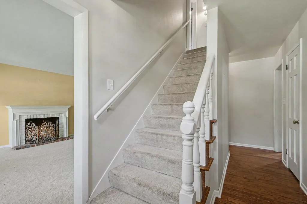 3632 Chamberlain Avenue SE Grand Rapids City MI 49508